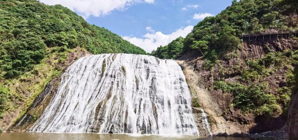 九鯉溪(到底有多壯觀(guān))