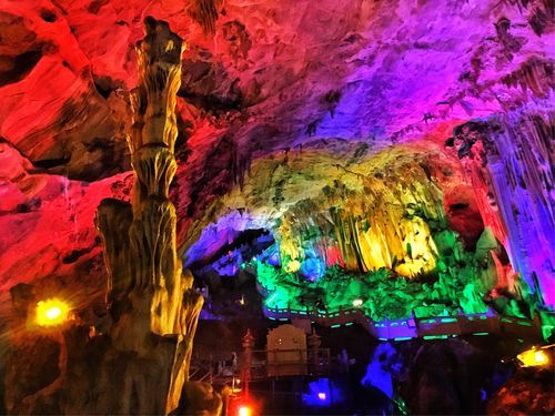 蘭溪地下長(zhǎng)河(里面有什么好玩的地方)