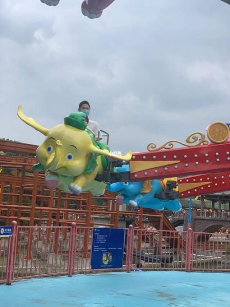 南湖游樂園好玩嗎(要排隊很久嗎)