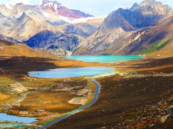 川藏線風(fēng)景(你最想怎么感受川藏線的魅力)