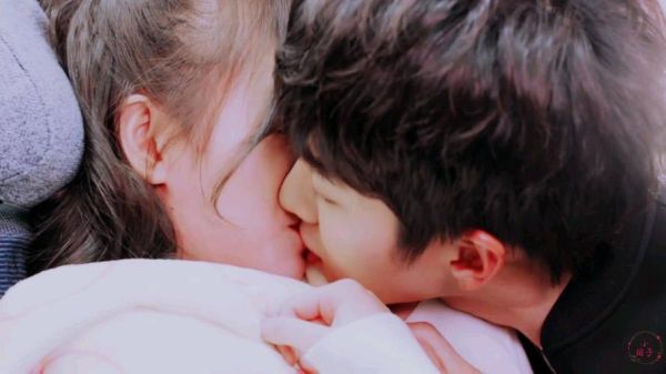 天蝎座明星吻戲(現(xiàn)實生活中也一樣嗎)