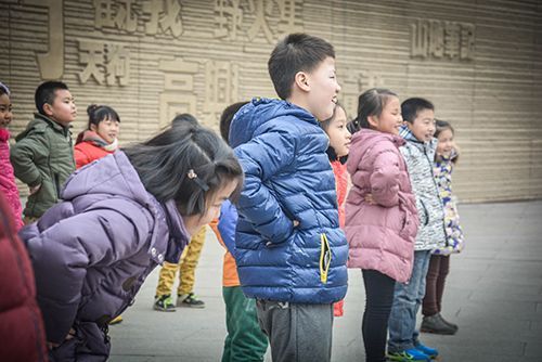 臨潼旅游度假區(qū)(孩子上學(xué)怎么辦)