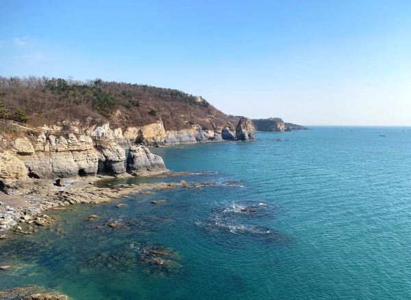 金石灘旅游度假區(qū)( 金石灘冬天去玩會(huì)冷嗎)