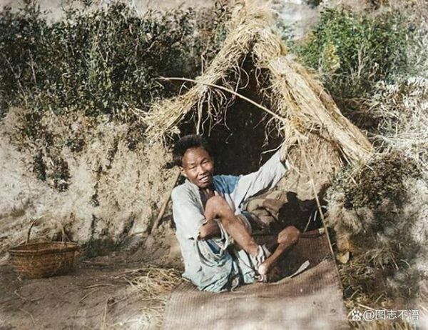 清朝百姓生活( 他們是怎么面對(duì)生活的艱辛的)