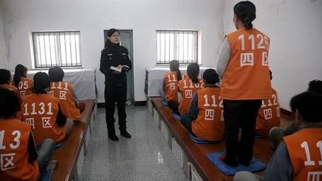 長(zhǎng)沙看守所的真實(shí)生活(都像演員演的那樣嗎)